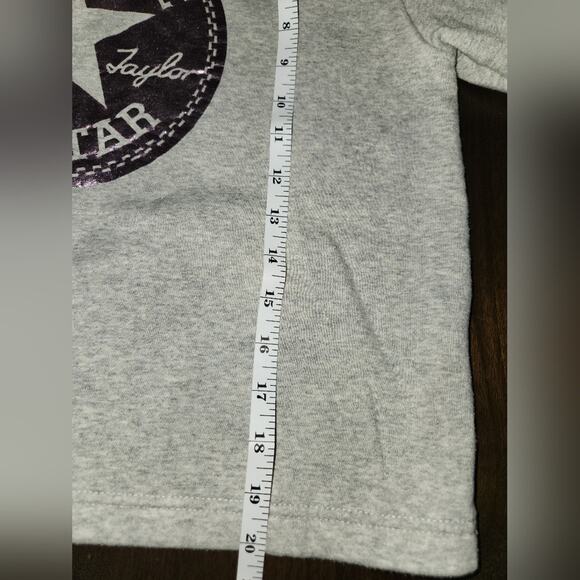 Converse Chuck Taylor Girls Foil‎ Graphic Cropped Pullover Hoodie Grey XL - Picture 14 of 14